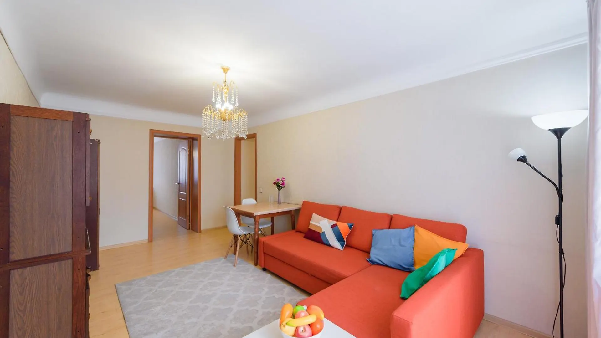 Уютная 2-Х Комнатная Квартира В Центре Алматы Apartment Almaty